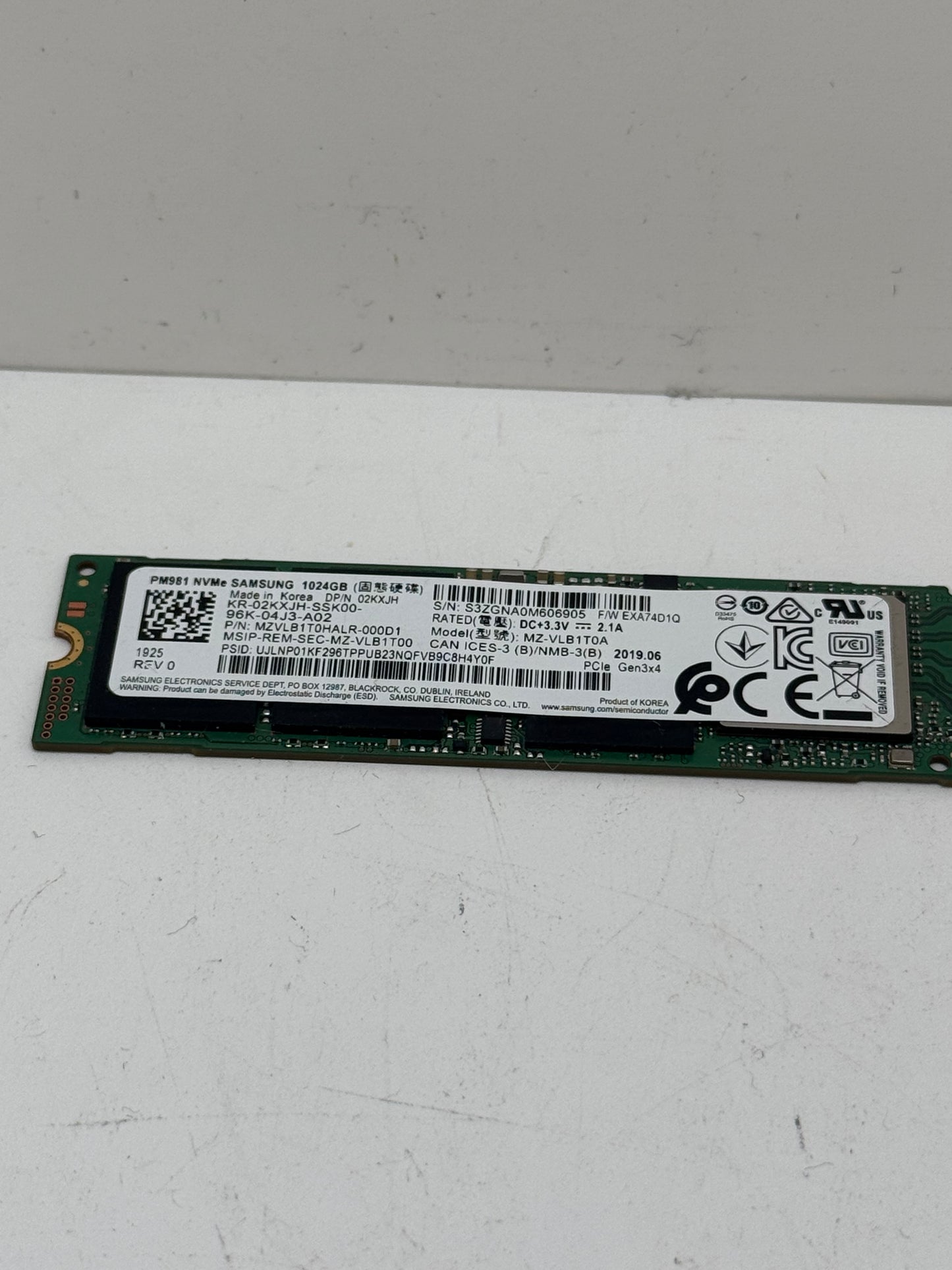 Samsung PM981 1TB 2280 NVMe M.2 SSD